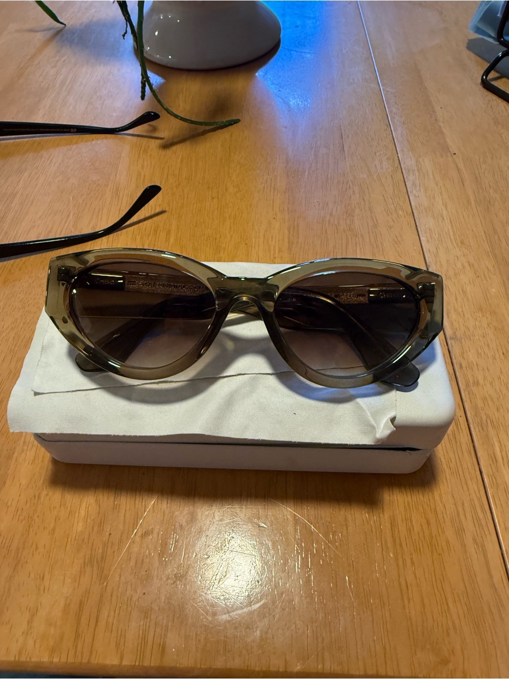 Olive Green Cat-Eye Sunglasses with Dark Lenses